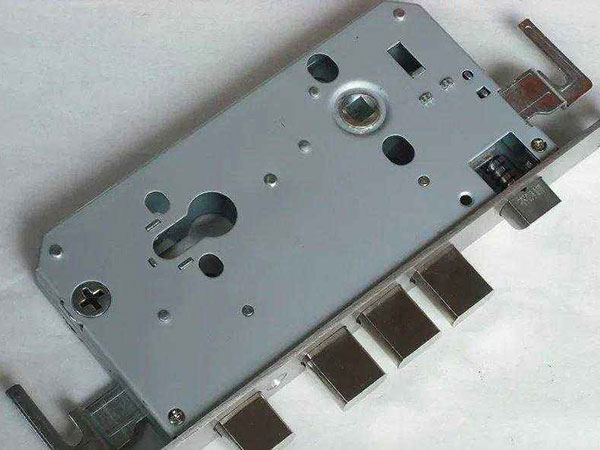 安义24小时上门开锁公司