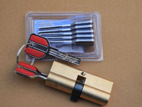 安义24小时上门开锁公司